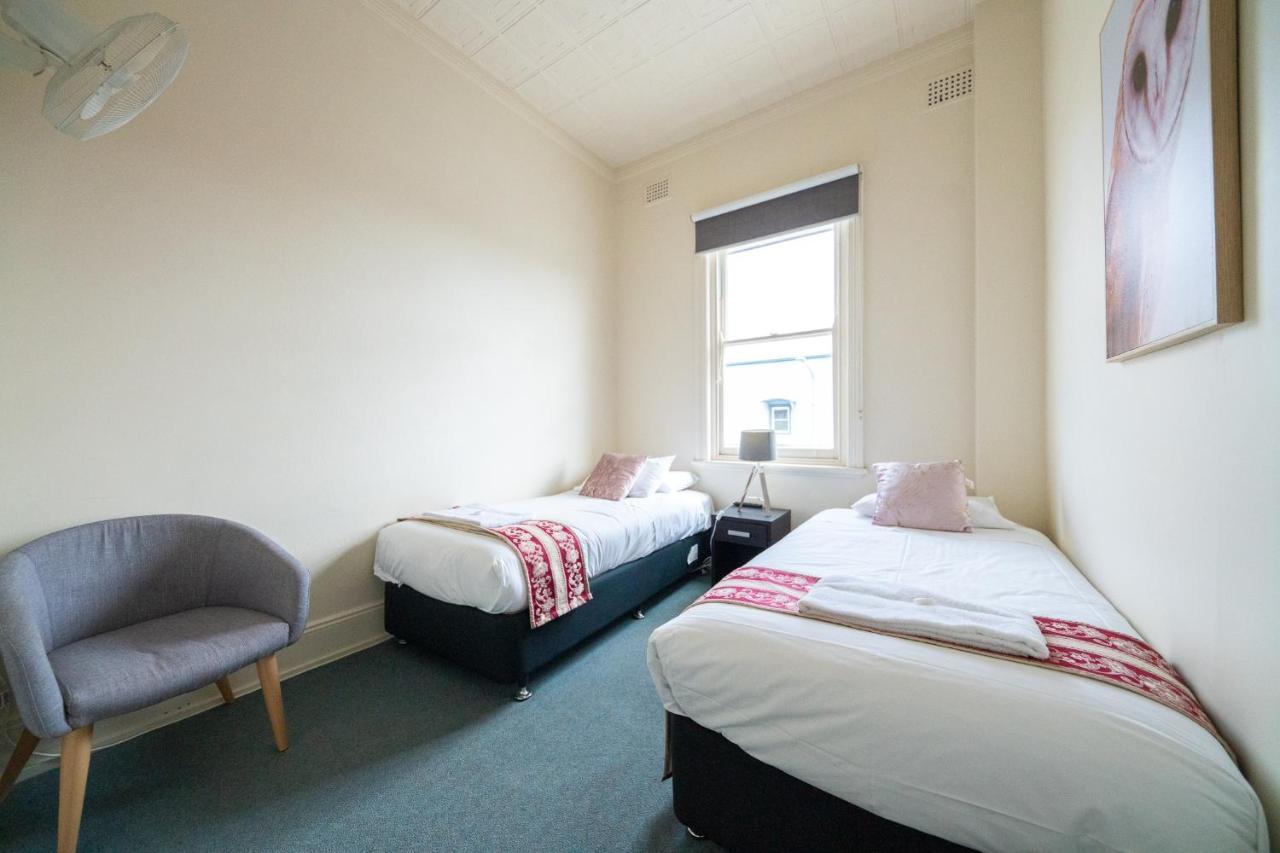 The Royal Hotel Armidale Bagian luar foto