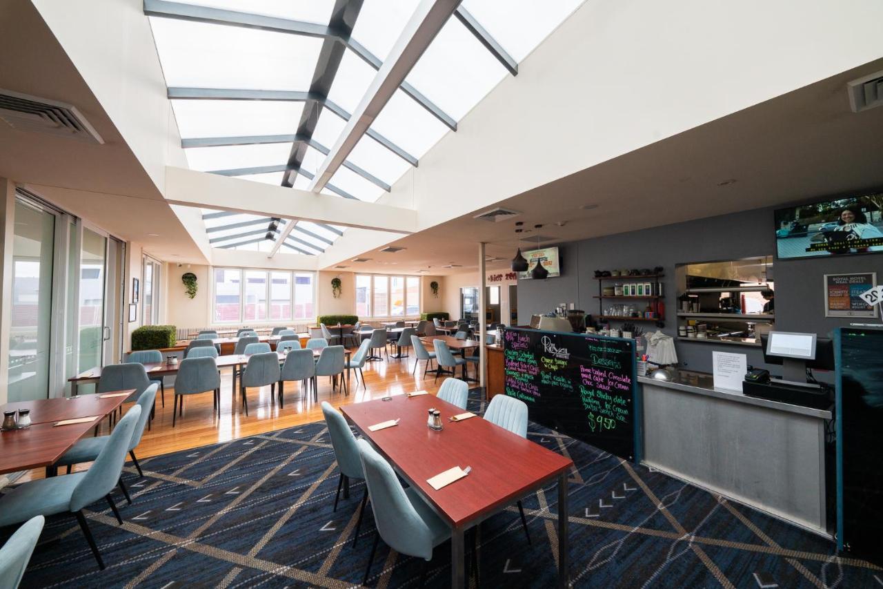 The Royal Hotel Armidale Bagian luar foto